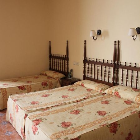 Hotel Rey Nino Авила Экстерьер фото