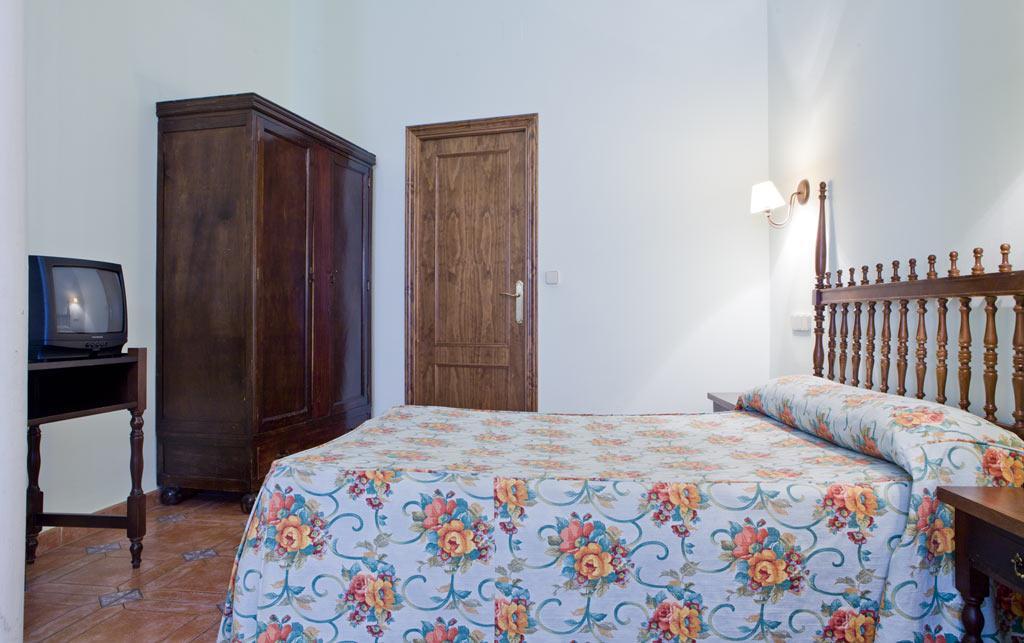 Hotel Rey Nino Авила Экстерьер фото